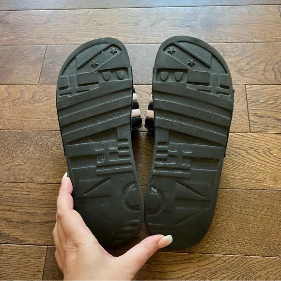 Adidas Sandals - Picture 13 of 14
